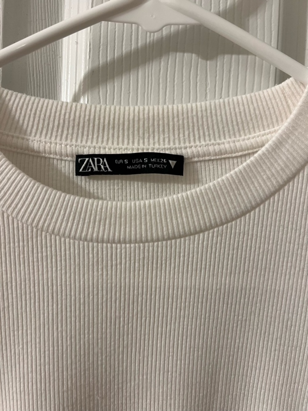 Zara White Ribbed Long-Sleeve Top - Picture 3 of 4